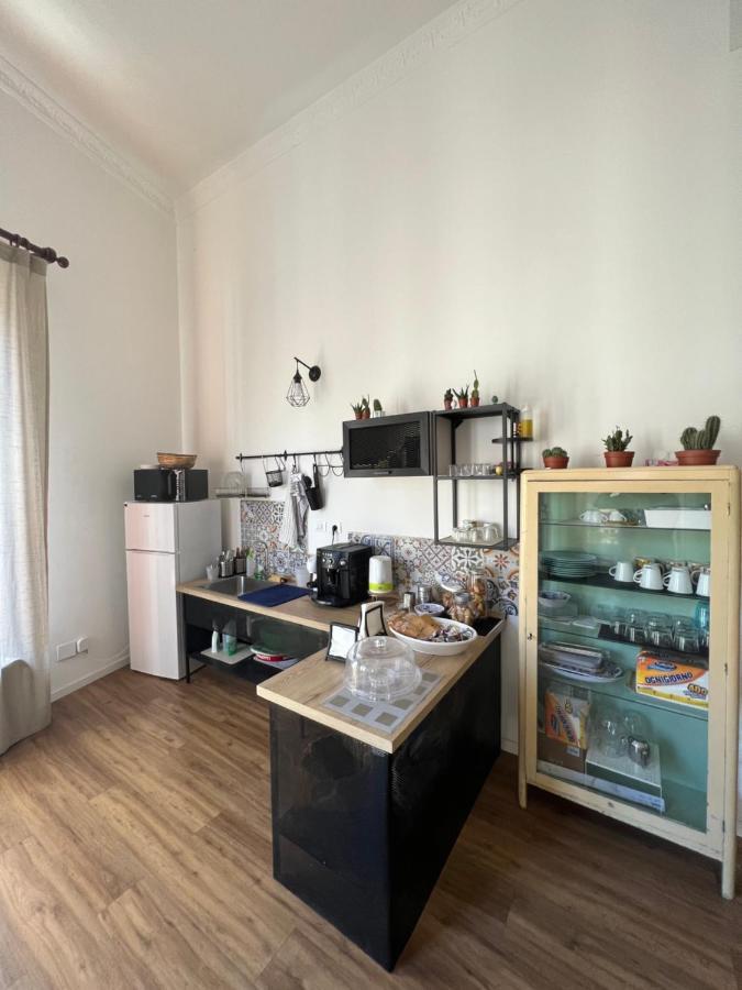Casa Fileti Bed & Breakfast ปาแลร์โม ภายนอก รูปภาพ